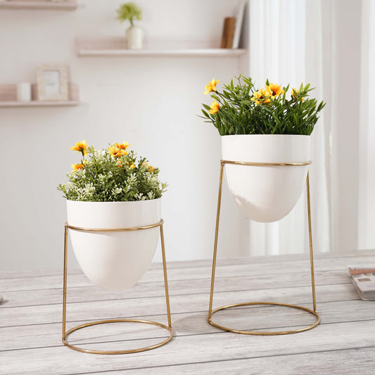 White Metal Planter with round stand 