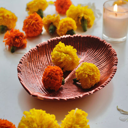 Leaf shaped platter,small