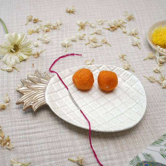 White, Pineapple Tray