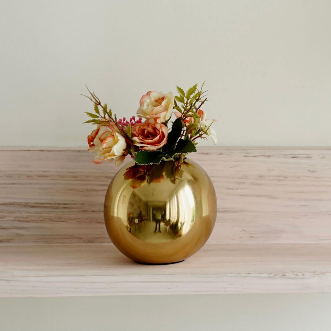 Metal ball flower vase gold small