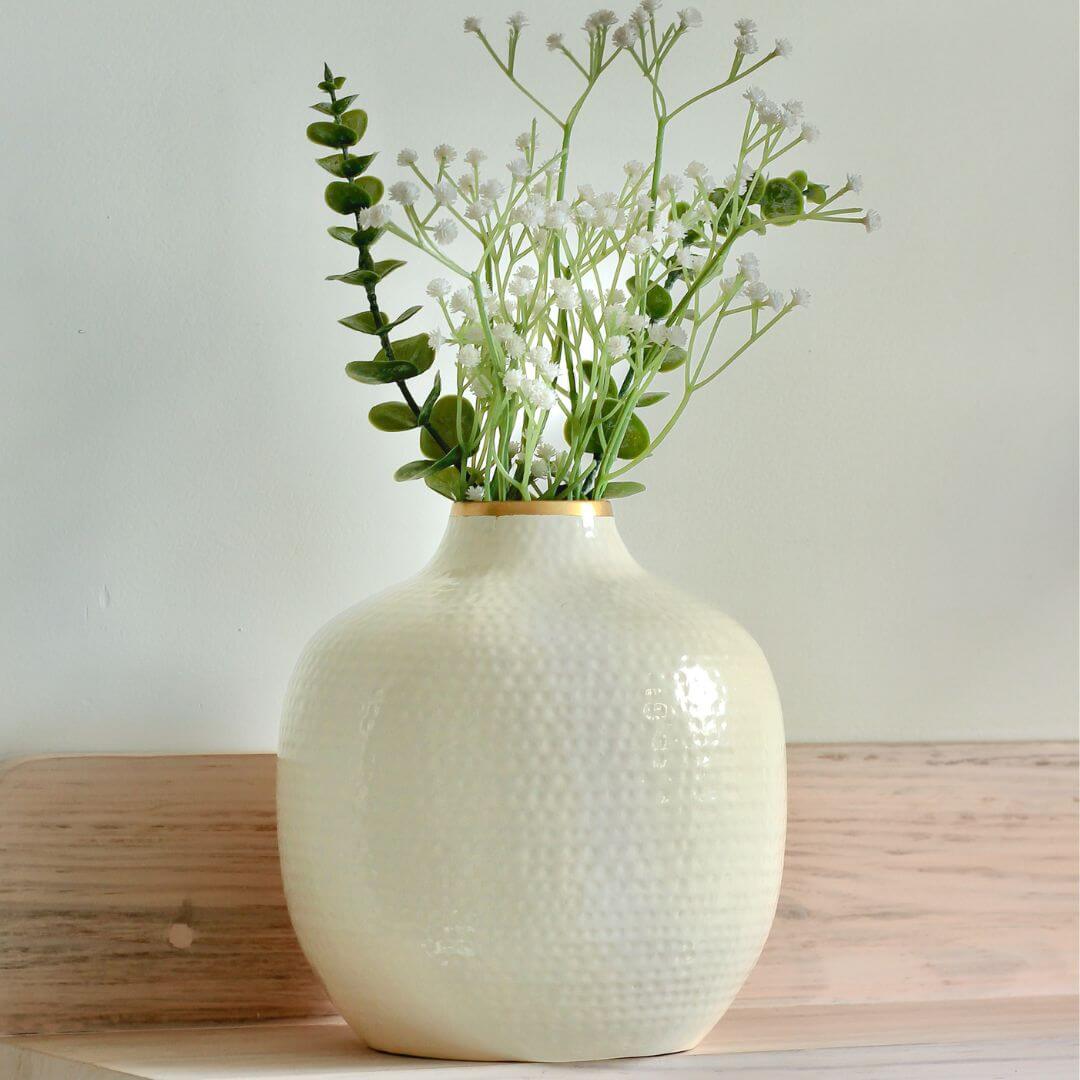 Metal Flower vase - White 