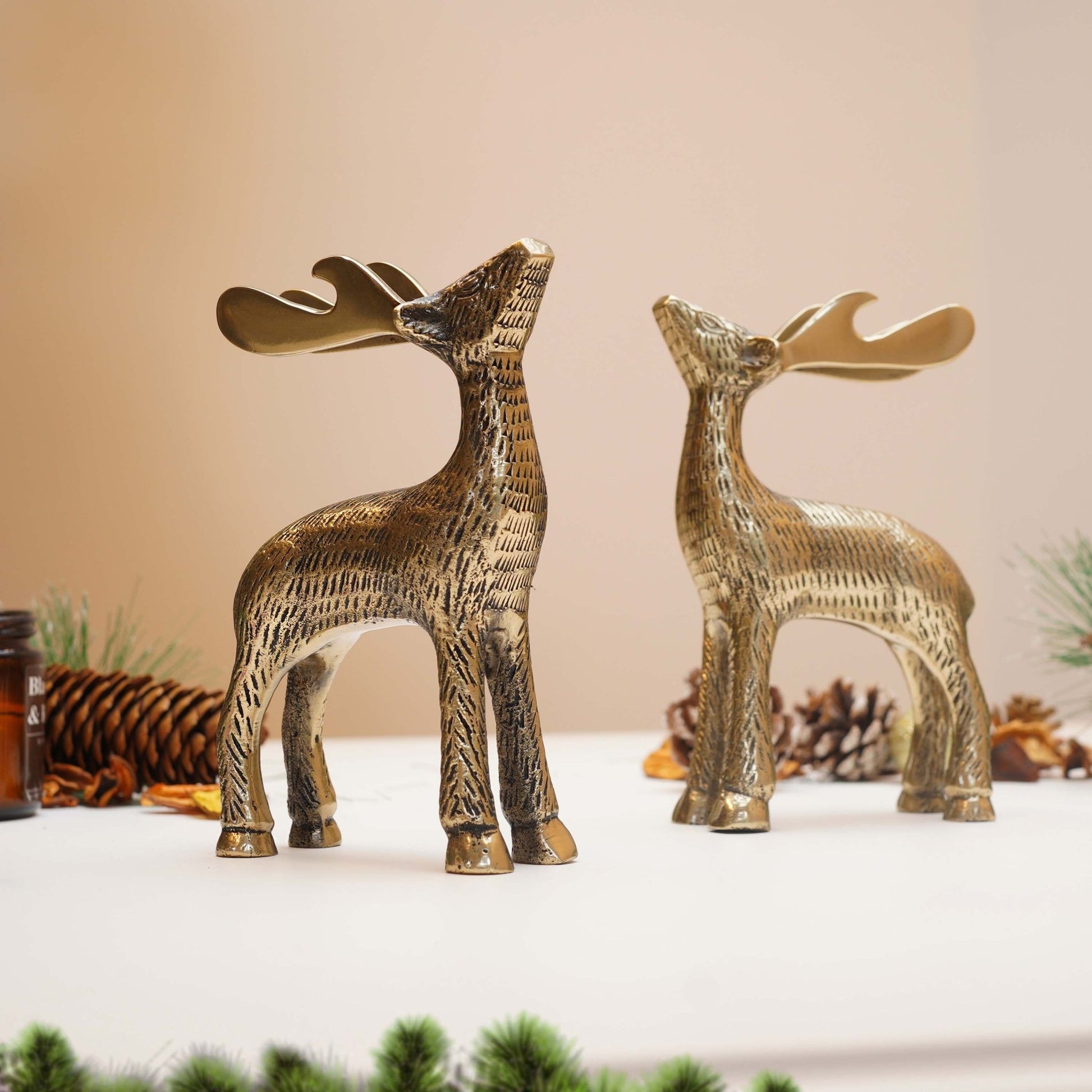 Christmas Reindeer showpiece, Gold, Metal - Set of 2 - Behoma