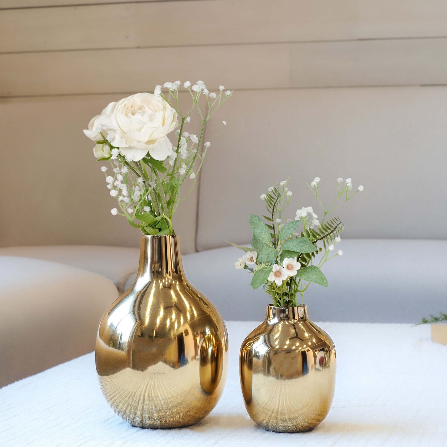 Golden Metal Bud Flower Vase, Set - 7'' & 4.5'' - Behoma