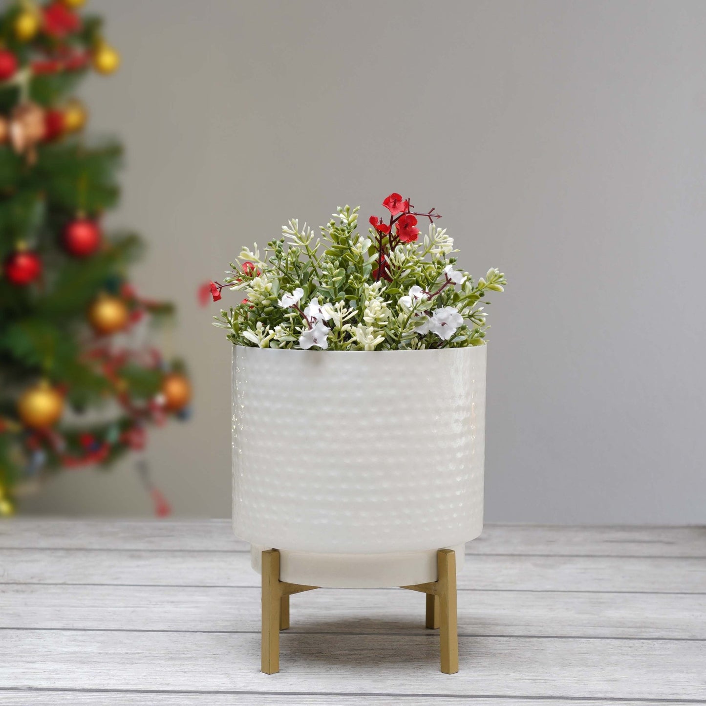 Hammered Indoor Planter - White, 7.7'' - Behoma