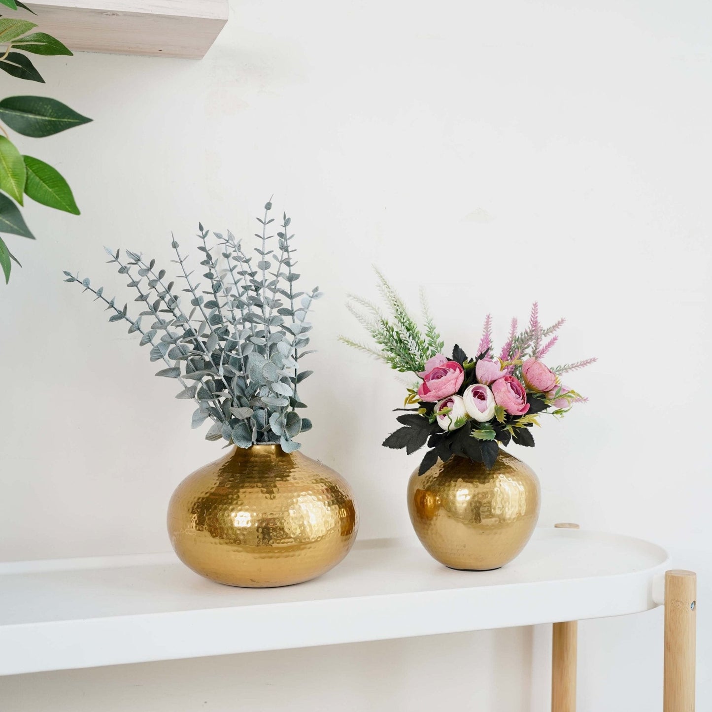 Hammered Metal Flower Vase | Gold - Behoma