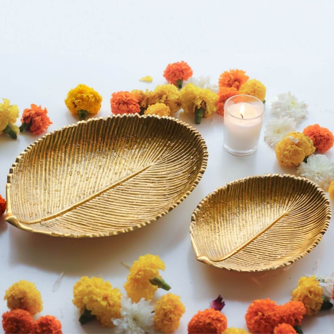 Leaf - shaped Platter, Set of 2, Golden - Behoma