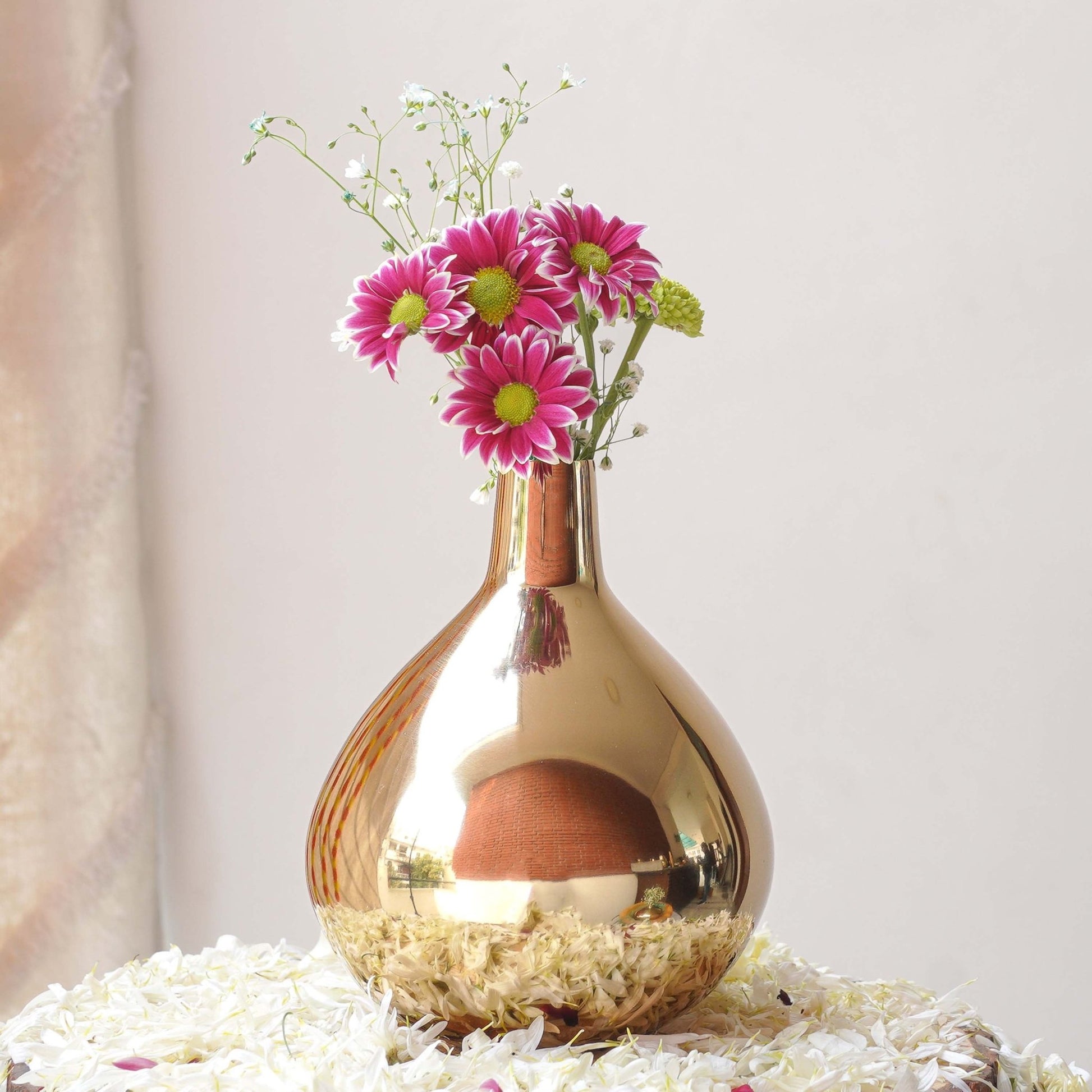 Metal Flower Vase | Golden - Behoma